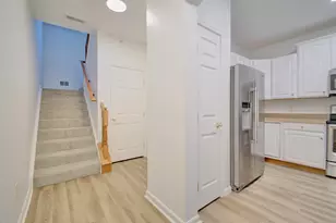 379 Southwind Ln, Ludlow, KY 41016 - Photo 10