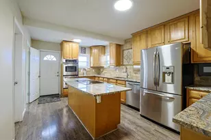 725 Ferncliff Ave, Crescent Springs, KY 41017 - Photo 10