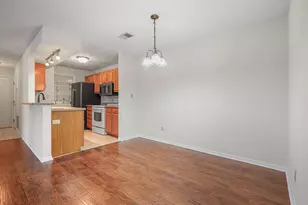 210 Willowbrook Ct Ct, Wilder, KY 41071 - Photo 8