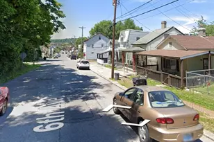 1007 6th Ave, Dayton, KY 41074 - Photo 2