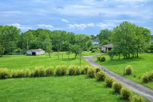 7200 Oakbrook Rd, Florence, KY 41042 - Photo 1