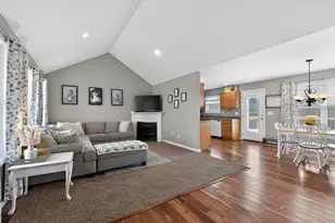 140 Saddlebrook Ln, Dry Ridge, KY 41035 - Photo 2