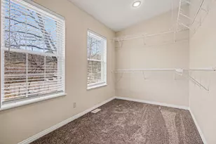 659 Bromley-Crescent Springs Rd, Bromley, KY 41016 - Photo 14