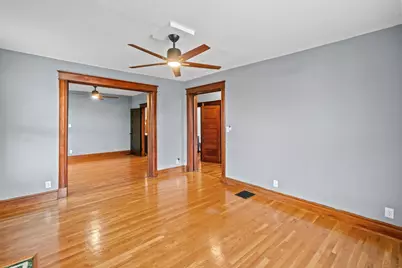 2010 Howell Street, Covington, KY 41014 - Photo 18