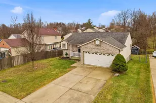 1253 Edinburgh Ln, Union, KY 41091 - Photo 2