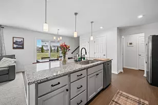 934 Darlington Creek Dr, Alexandria, KY 41001 - Photo 12