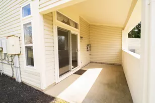 8589 Commons Ct, Florence, KY 41042 - Photo 24