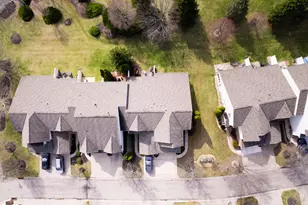 8589 Commons Ct, Florence, KY 41042 - Photo 4