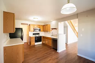 8589 Commons Ct, Florence, KY 41042 - Photo 10