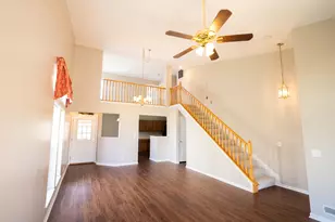 8589 Commons Ct, Florence, KY 41042 - Photo 6