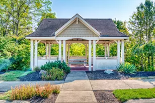 2280 Edenderry Dr, Crescent Springs, KY 41017 - Photo 2