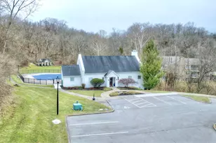 2280 Edenderry Dr, Crescent Springs, KY 41017 - Photo 14