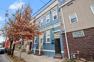 723 Isabella St, Newport, KY 41071 - Photo 1