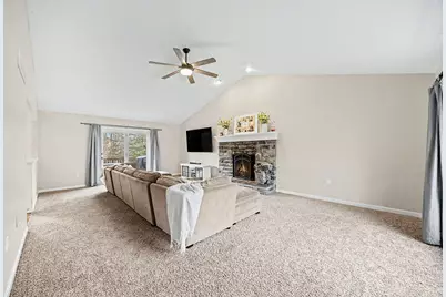 1371 Ashford Place, Florence, KY 41042 - Photo 4