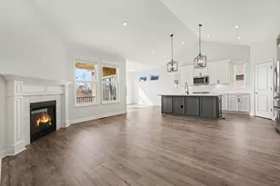 1037 McCarron Ln, Union, KY 41091 - Photo 4