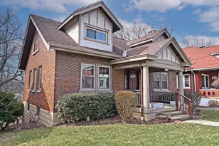 2318 MacArthur Ln, Newport, KY 41071 - Photo 2