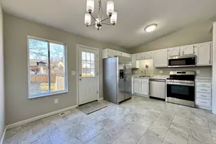 3658 Mitten Dr, Elsmere, KY 41018 - Photo 20