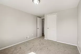 32 Julia Ave, Florence, KY 41042 - Photo 16