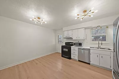 2237 Wideview Dr Drive, Covington, KY 41011 - Photo 10