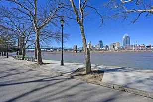 229 Riverside Dr, Covington, KY 41011 - Photo 36