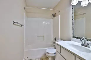 354 Keegan Ct, Burlington, KY 41005 - Photo 22