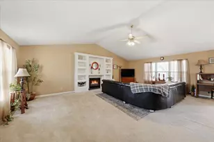 32 Barnwood Ct, Florence, KY 41042 - Photo 10