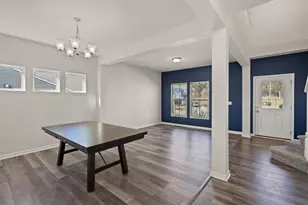 9542 Mdw Lk Dr, Alexandria, KY 41001 - Photo 2