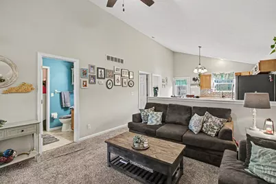 7652 Falls Creek Way, Burlington, KY 41005 - Photo 6