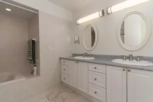 818 Horseshoe Ln, Florence, KY 41042 - Photo 24