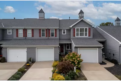 818 Horseshoe Lane, Florence, KY 41042 - Photo 2