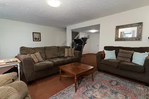 818 Horseshoe Ln, Florence, KY 41042 - Photo 30