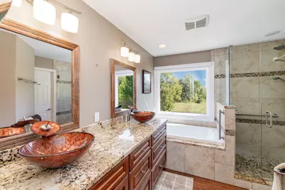 943 Lakepointe Court, Union, KY 41091 - Photo 14