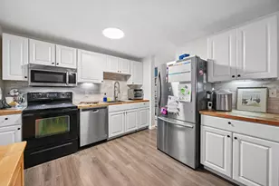 3420 Spring Valley Dr, Erlanger, KY 41018 - Photo 2