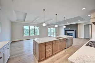 820 Fairbanks Ln, Southgate, KY 41071 - Photo 12