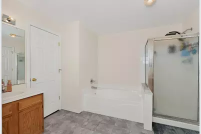 7075 Glen Kerry Court, Florence, KY 41042 - Photo 12