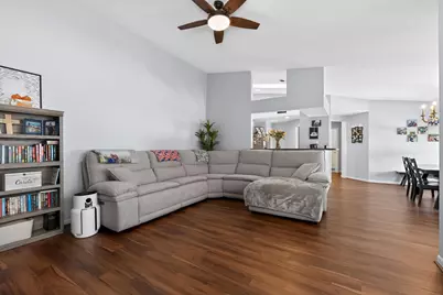 7075 Glen Kerry Court, Florence, KY 41042 - Photo 2