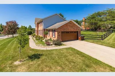 10522 Cheshire Ridge Drive, Florence, KY 41042 - Photo 2