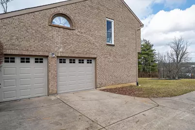 9754 Windsor Way, Florence, KY 41042 - Photo 4