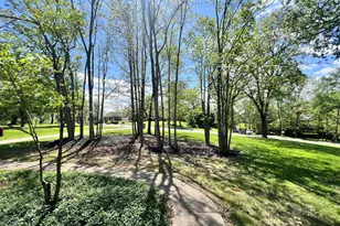 9754 Windsor Way, Florence, KY 41042 - Photo 4