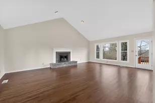 9754 Windsor Way, Florence, KY 41042 - Photo 14