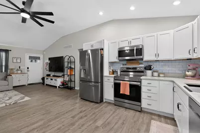 102 Ashley Drive, Dry Ridge, KY 41035 - Photo 8