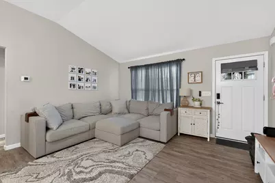 102 Ashley Drive, Dry Ridge, KY 41035 - Photo 2