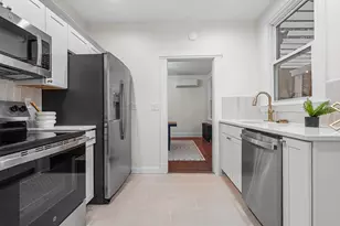 734 E 10th St, Newport, KY 41071 - Photo 6