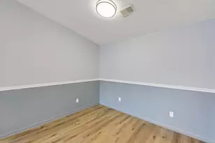 33 Rio Grande Cir, Florence, KY 41042 - Photo 8