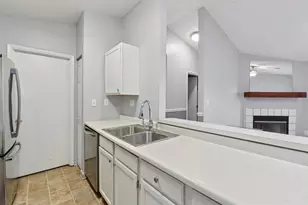 33 Rio Grande Cir, Florence, KY 41042 - Photo 10