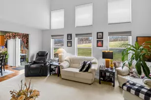 2187 Bluegrama Dr, Burlington, KY 41005 - Photo 12