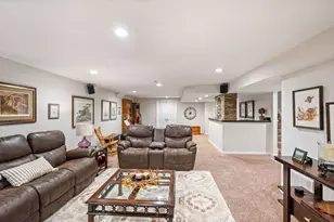 1199 Devou Woods Dr, Covington, KY 41011 - Photo 32