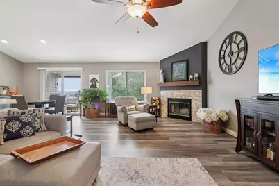 200 S Watchtower Drive #303, Wilder, KY 41076 - Photo 2