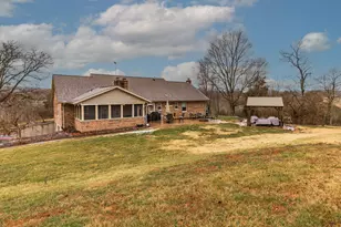 9031 E Main St, Alexandria, KY 41001 - Photo 2