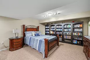 6647 Jade Ct, Burlington, KY 41005 - Photo 16